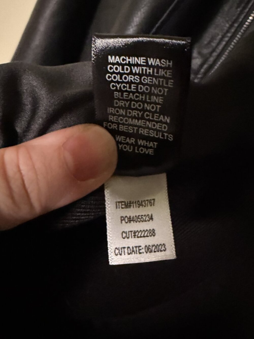 NWOT Torrid 2 (2X) Black Faux Leather Moto Collarless Jacket - Picture 11 of 12